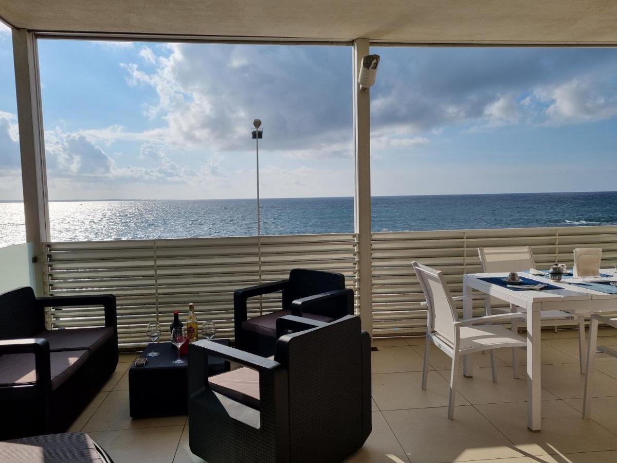 Minzoni Tony Gallipoli Exteriér fotografie